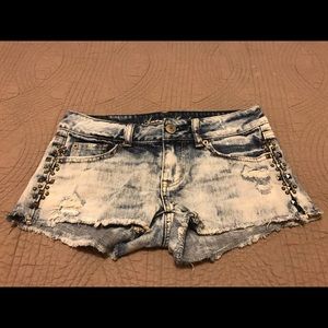 American Eagle distressed shorts size 0